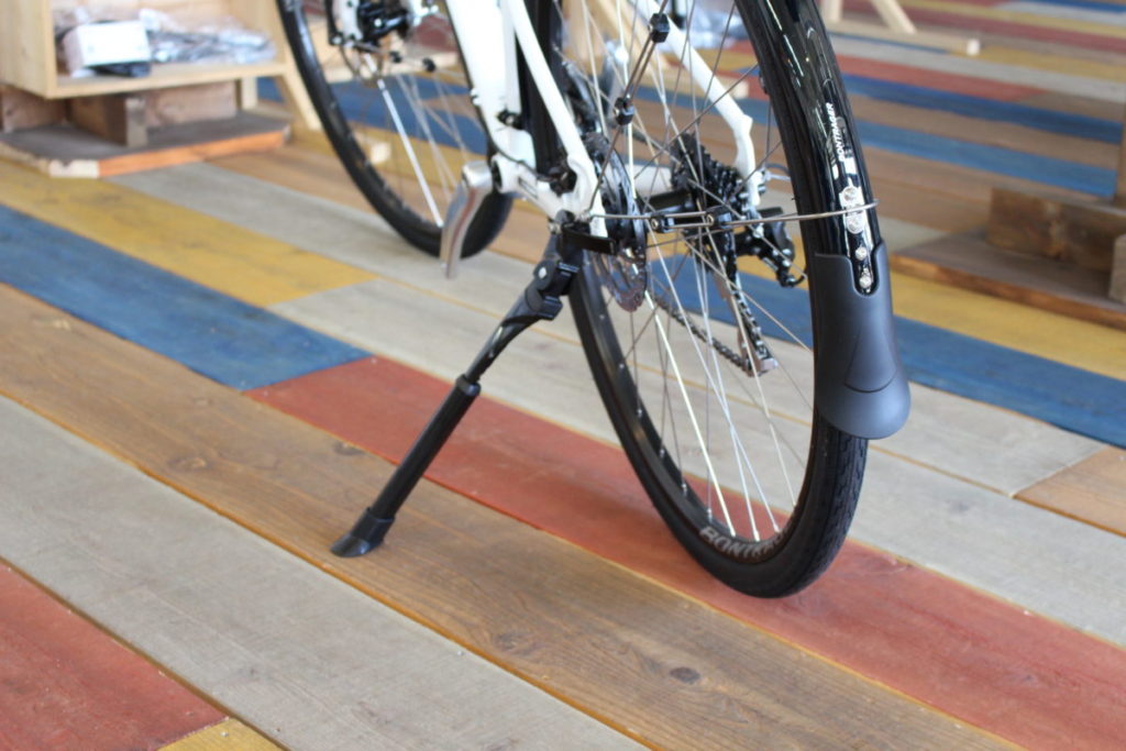 クロスバイクと一緒に揃えたい用品 サイクルストアファースト 仙台のロードバイク クロスバイク Mtb専門店