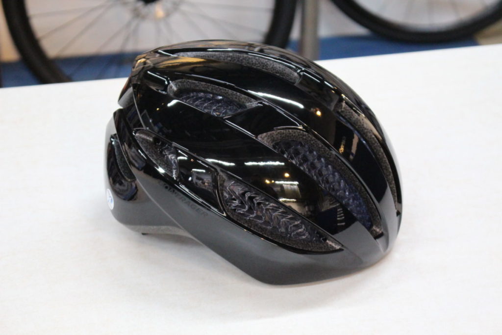 お求めやすい価格で最高の安全性能が得られるヘルメット Starvos Wavecel Asia Fit サイクルストアファースト 仙台のロードバイク クロスバイク Mtb専門店