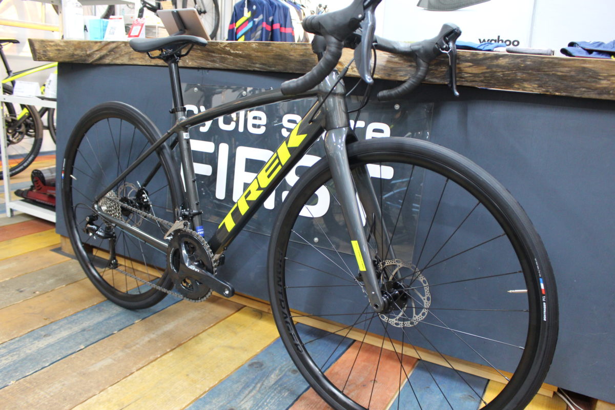 ほぼ新車 トレック ドマーネAL3 2021年モデル サイズ49